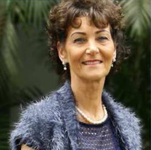 Elsa Gill before and after her incredible Healing School session